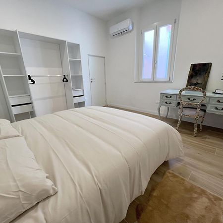 Home Cavour Prato Prato  Eksteriør bilde