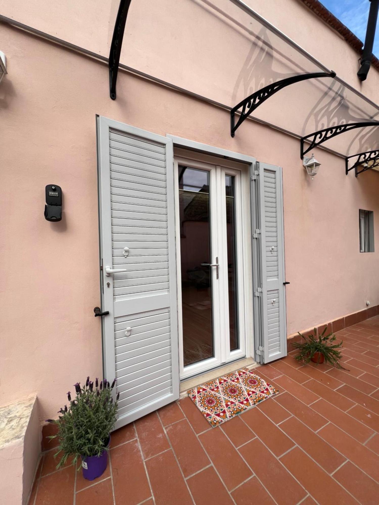 Home Cavour Prato Prato  Eksteriør bilde